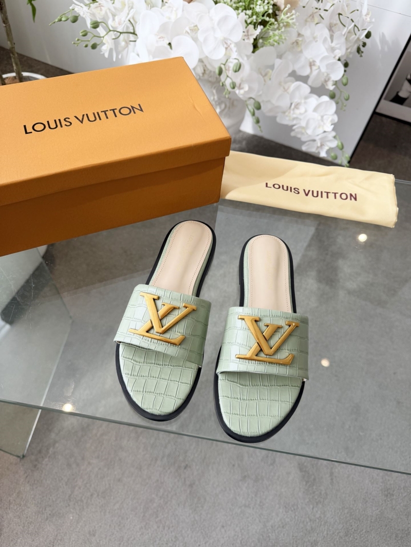 l0vis Vvtt0n slippers